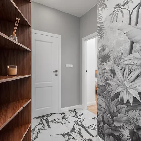 Aleje Jerozolimskie 25 By Homeprime