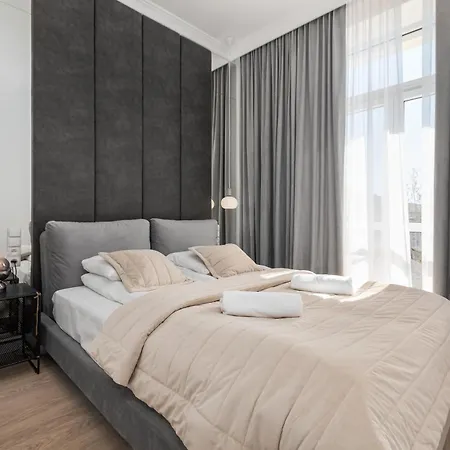 Apartment Aleje Jerozolimskie 25 By Homeprime