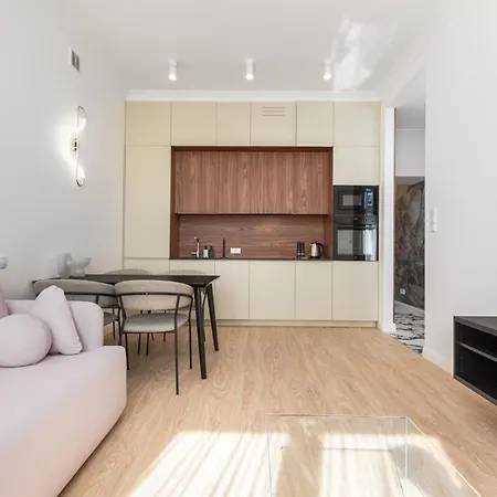 Aleje Jerozolimskie 25 By Homeprime